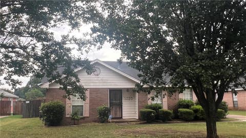 Photo of 1230 WHISPERWOOD Drive, Montgomery, AL 36117 (MLS # 181707)