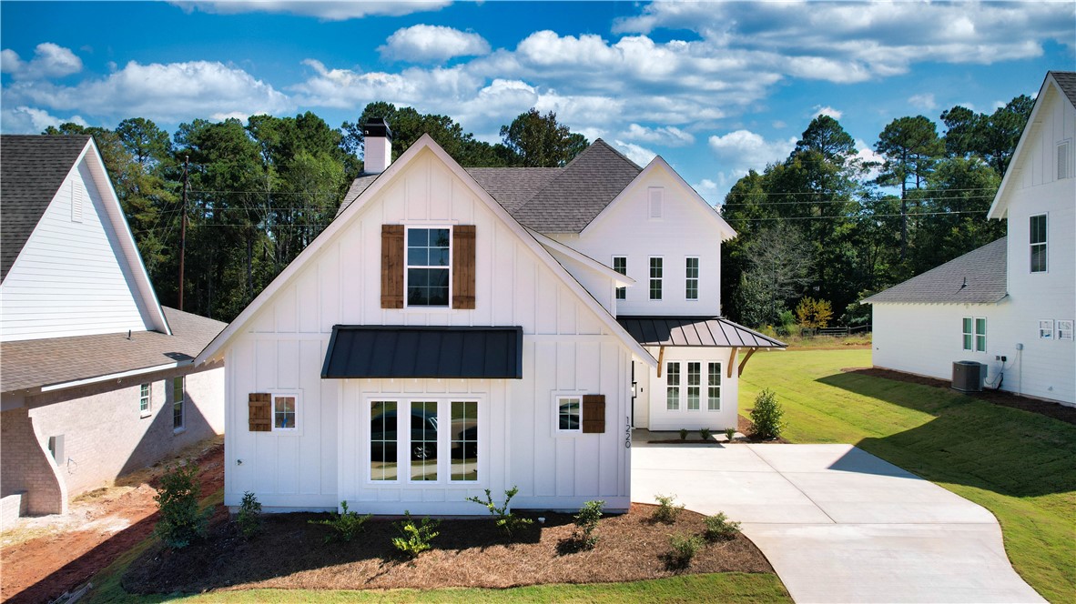 12 HUNTERS HILL Lane