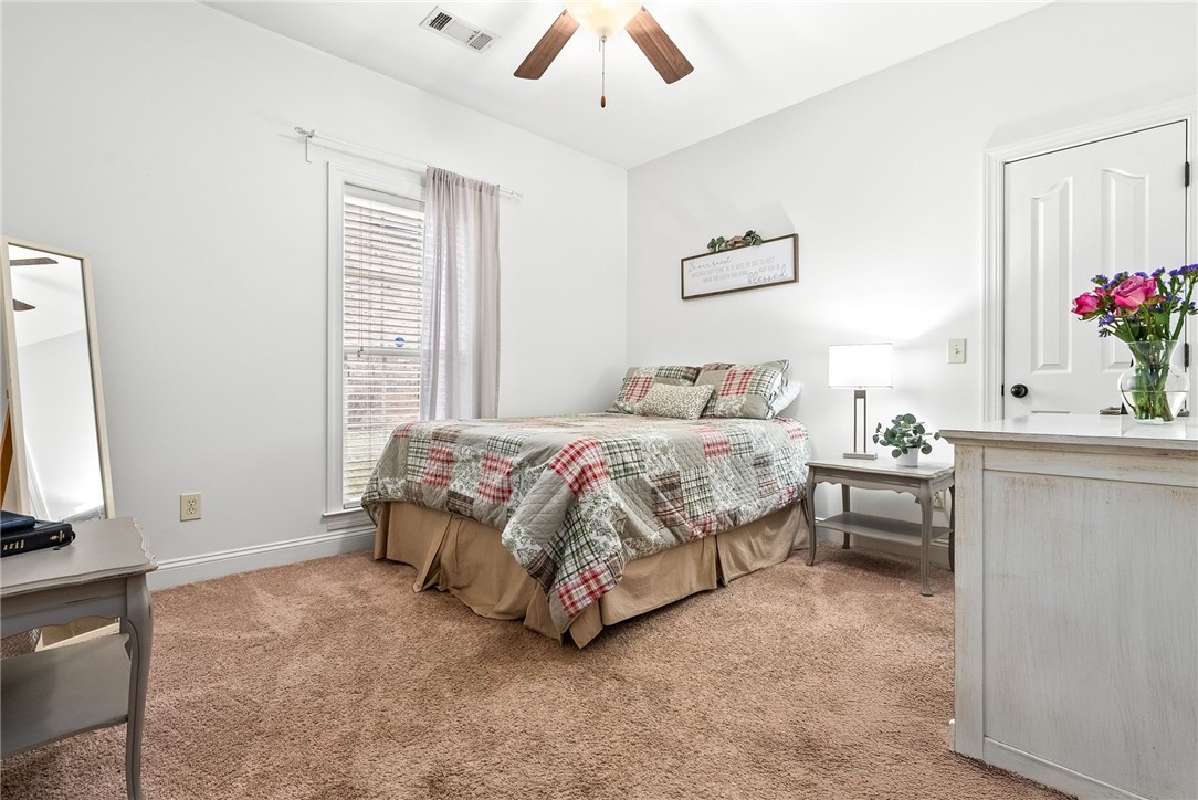 Auburn, Alabama 36830, United States, 4 Bedrooms Bedrooms, ,2 BathroomsBathrooms,Residential,Pending,91770