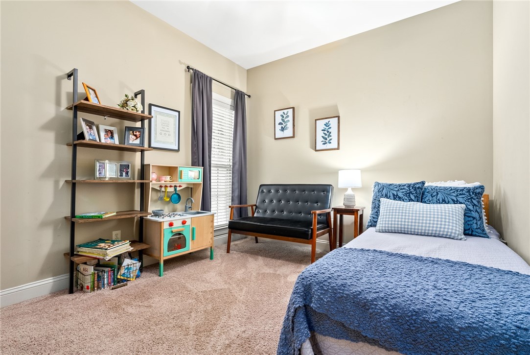 Auburn, Alabama 36830, United States, 4 Bedrooms Bedrooms, ,2 BathroomsBathrooms,Residential,Pending,91770