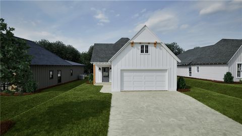 Photo of 285 SUMMER Street, Opelika, AL 36804 (MLS # 177679)