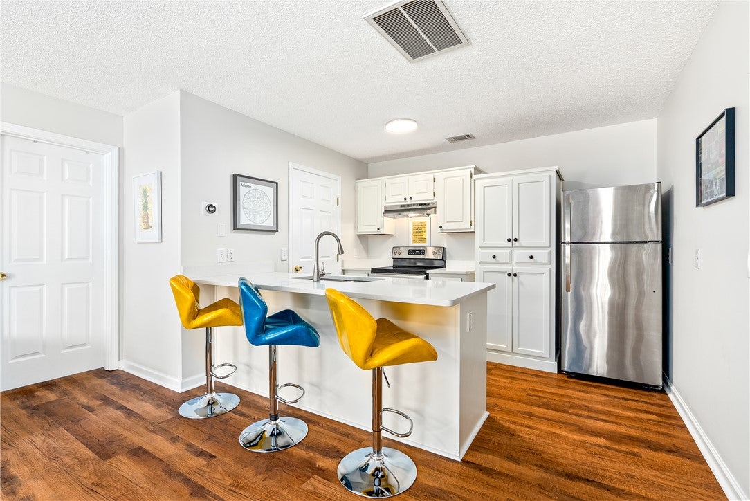 543 HOMEWOOD Drive