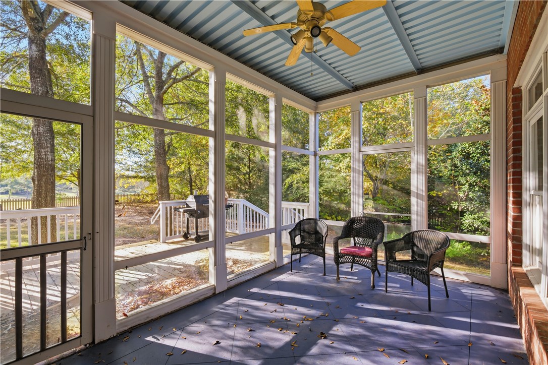 Opelika, Alabama 36804, United States, 5 Bedrooms Bedrooms, ,5 BathroomsBathrooms,Residential,Active,244303