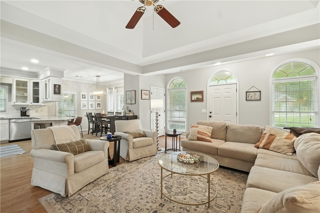 1236 GROVE PARK