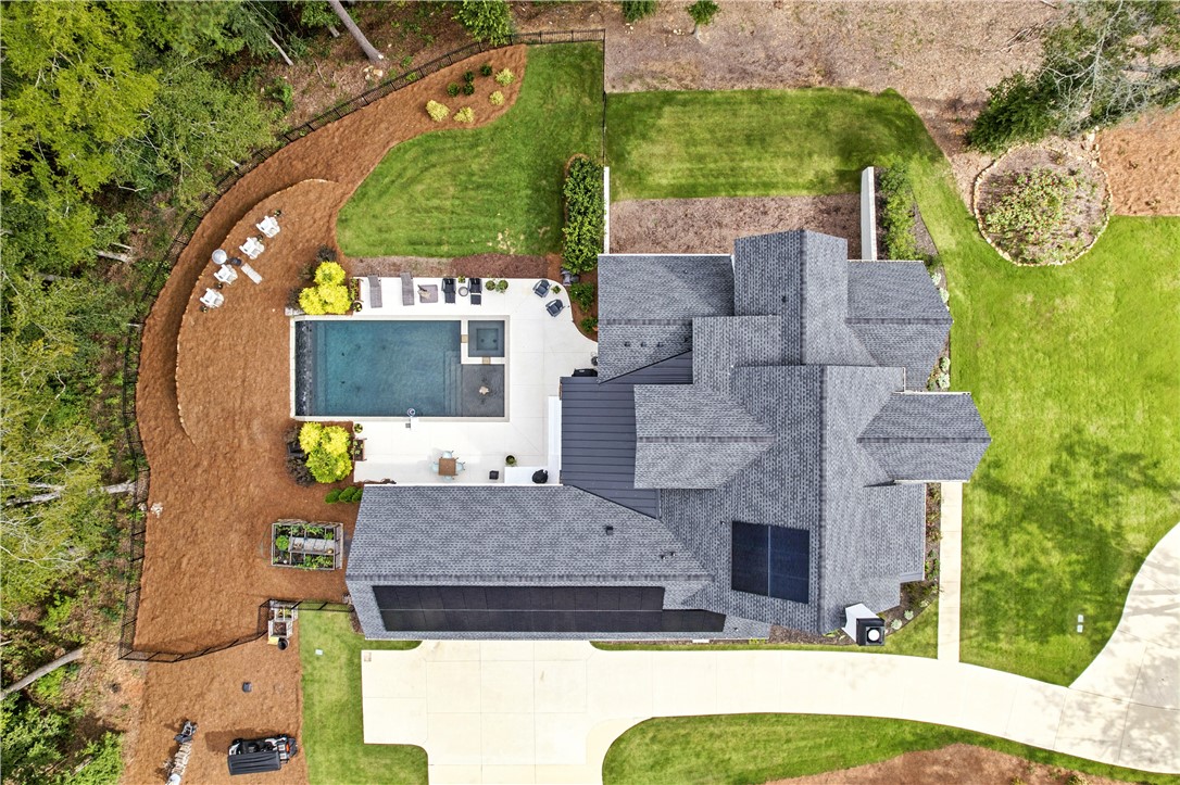 3010 BRIDLE CREEK Circle