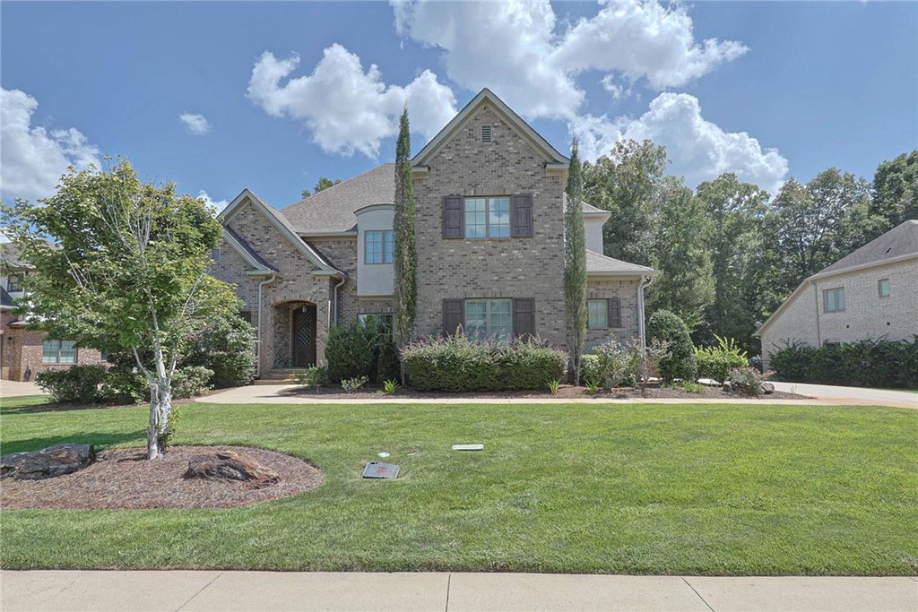 Photo of 1521 MARLEY Lane, Auburn, AL 36830 (MLS # 182170)