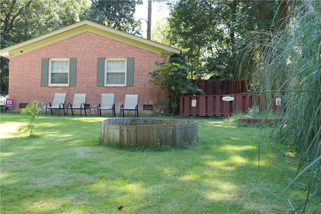 259 OAK Street