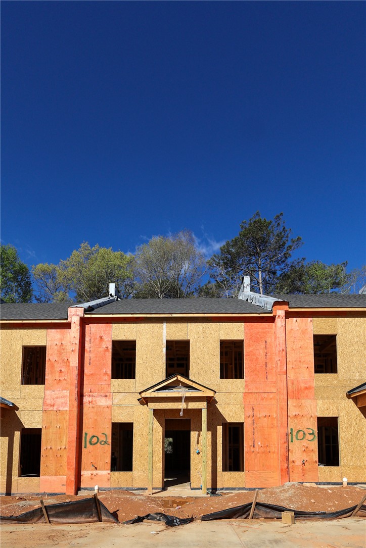 1027 E GLENN Avenue 102