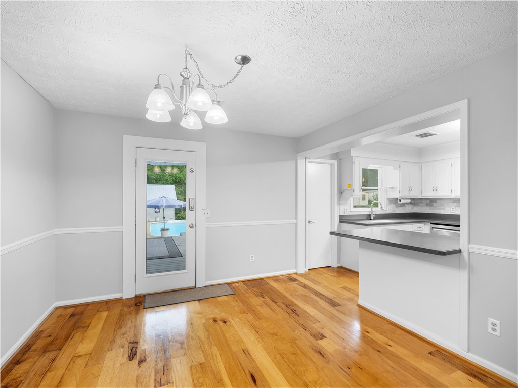 Opelika, Alabama 36801, United States, 3 Bedrooms Bedrooms, ,2 BathroomsBathrooms,Residential,Active,160931