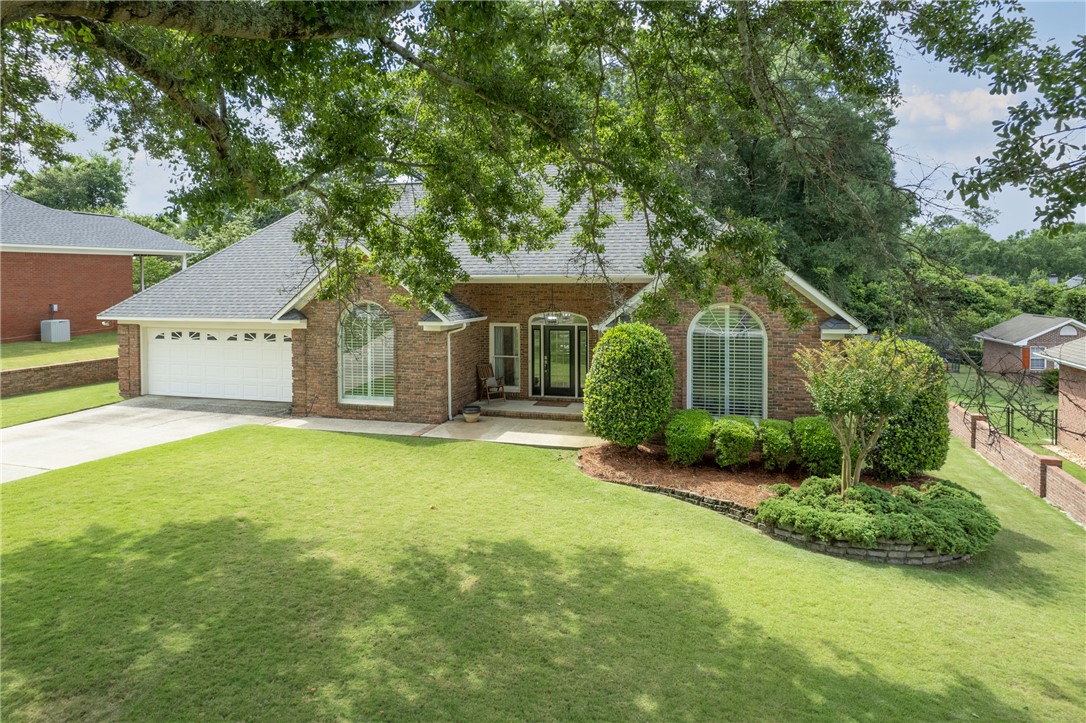 2107 CANTER Drive