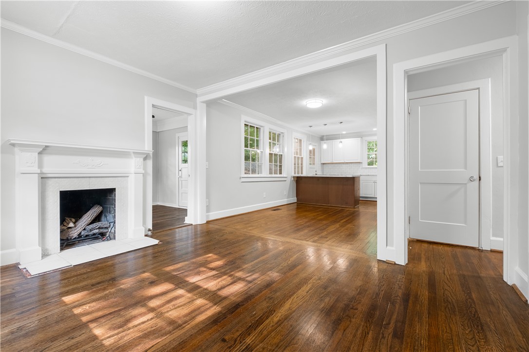 536 DUMAS Drive