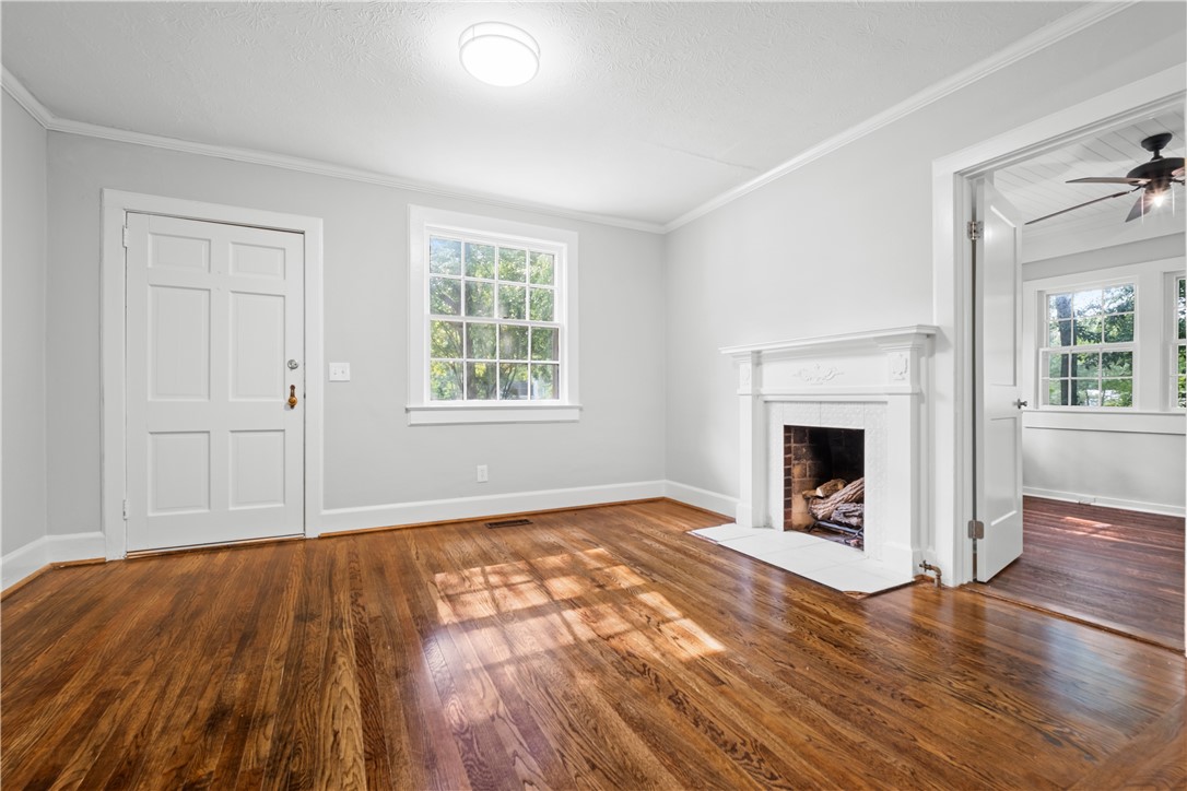 536 DUMAS Drive