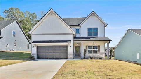 Photo of 849 ASHETON Drive #2, Opelika, AL 36801 (MLS # 182702)