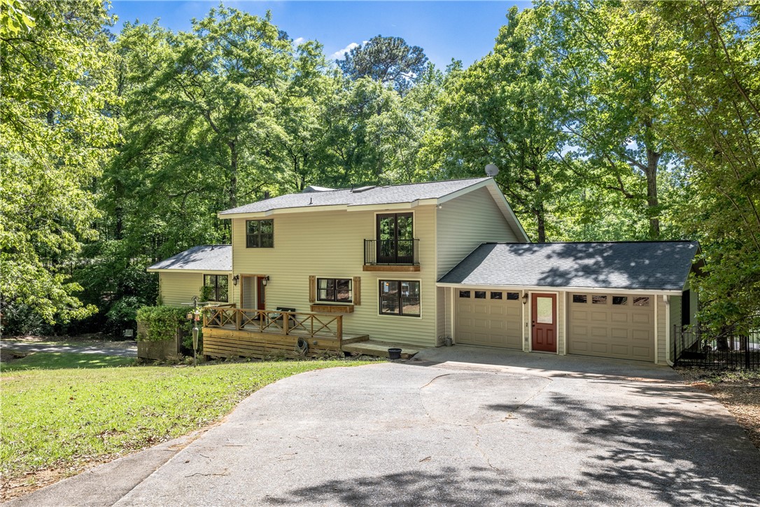 80 STILLWATERS Grove