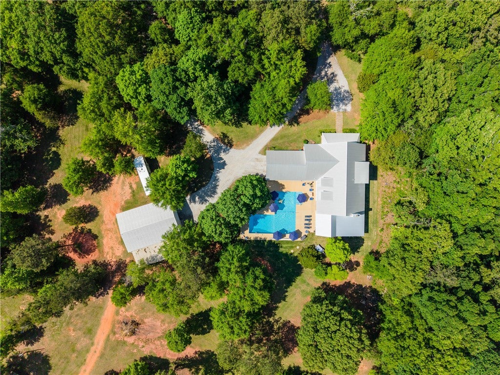 376 COUNTY SHOP Road