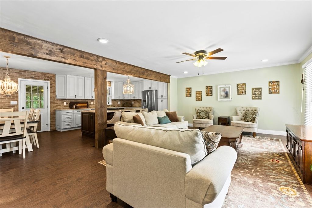 Photo of 1161 MCKINLEY Avenue, Auburn, AL 36830 (MLS # 177024)
