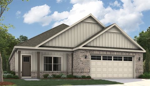 Photo of 1972 HIDDEN LAKES Drive, Opelika, AL 36801 (MLS # 177662)