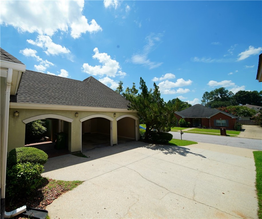 418 HILLABEE Drive