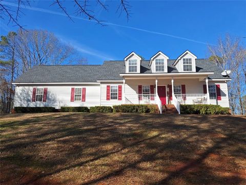 Photo of 5280 JUDGE BROWN Road, Valley, AL 36854 (MLS # 177973)