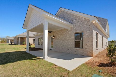 1923 LONG LEAF Lane Opelika AL 36804