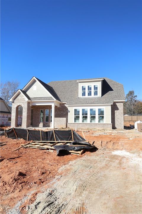 1923 LONG LEAF Lane Opelika AL 36804