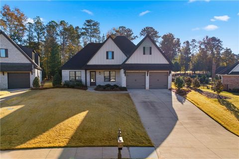 Photo of 972 TITLEIST Way, Auburn, AL 36830 (MLS # 177498)