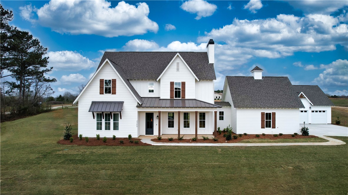 4004 BLACKBERRY Lane