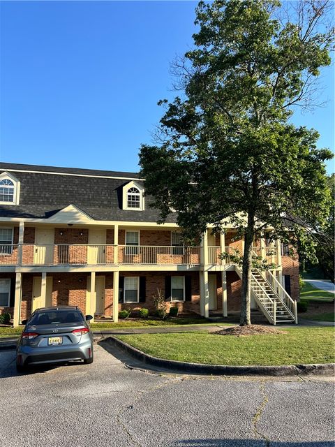 Photo of 1761 WIRE Road #14, Auburn, AL 36832 (MLS # 180420)