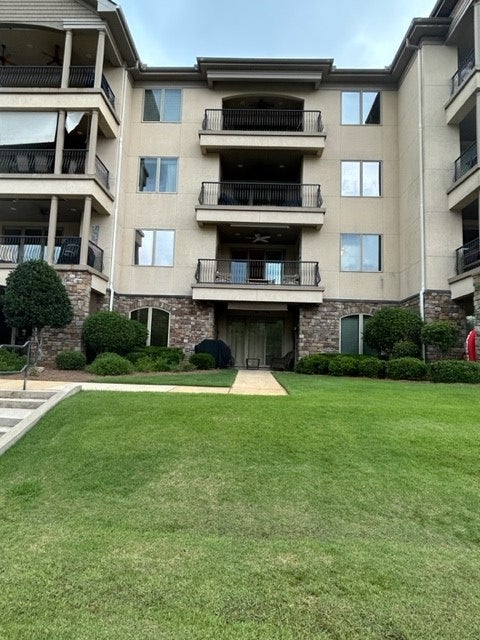 390 MARINA POINT Road D204