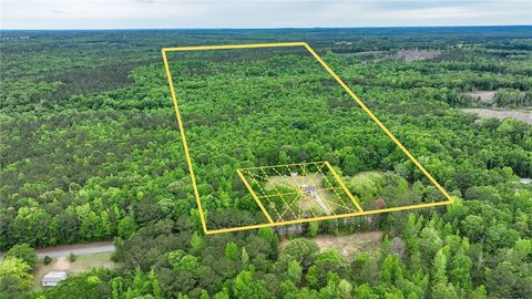 Photo of 1850 LEE ROAD 140, Salem, AL 36874 (MLS # 180263)