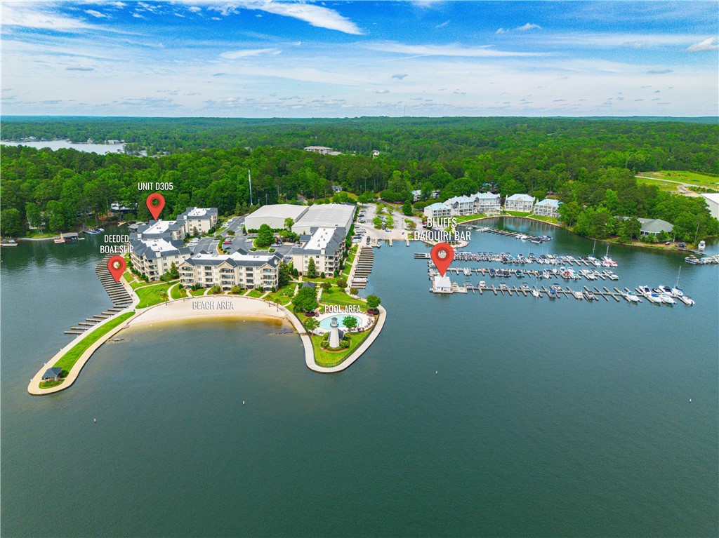390 MARINA POINT Road D305