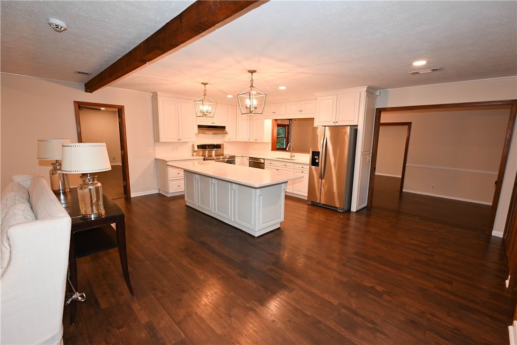 Photo of 95 LEE ROAD 827, Opelika, AL 36804 (MLS # 177457)