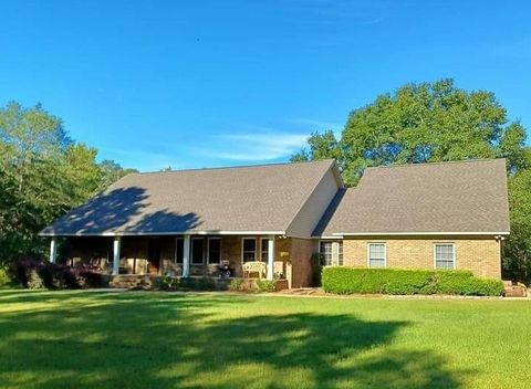 Photo of 65 GULLATT Road, Opelika, AL 36804 (MLS # 179296)