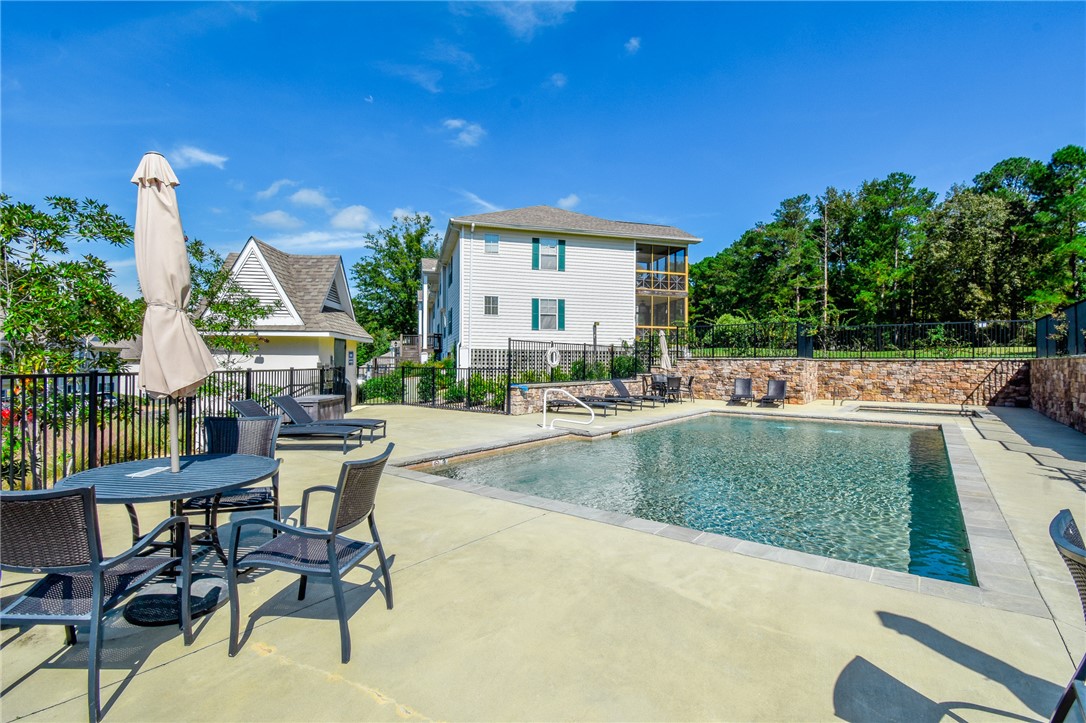 741 LAKEVIEW RIDGE 106