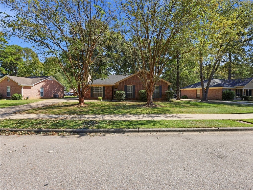 6512 W CYPRESS Court