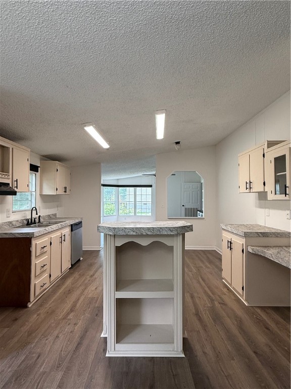77 LEE ROAD 2044