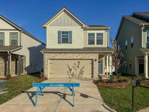 Photo of 2619 STOKES Drive, Opelika, AL 36804 (MLS # 176936)