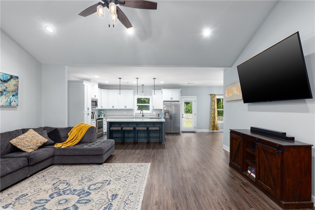 1057 COUNTY ROAD 553