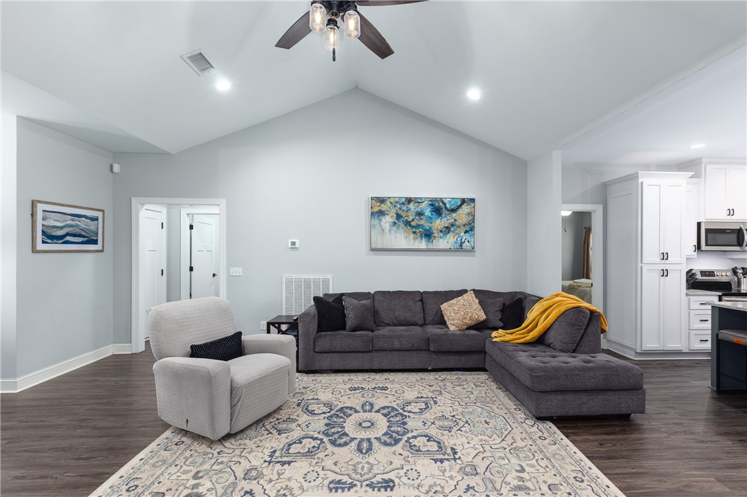 1057 COUNTY ROAD 553