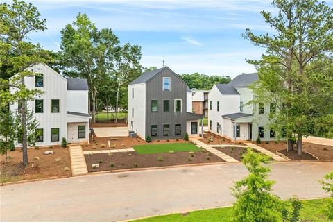 Photo of 576 PRIDE Avenue, Auburn, AL 36830 (MLS # 174668)