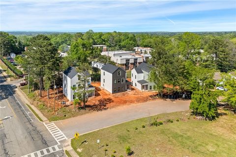 576 PRIDE Avenue Auburn AL 36830