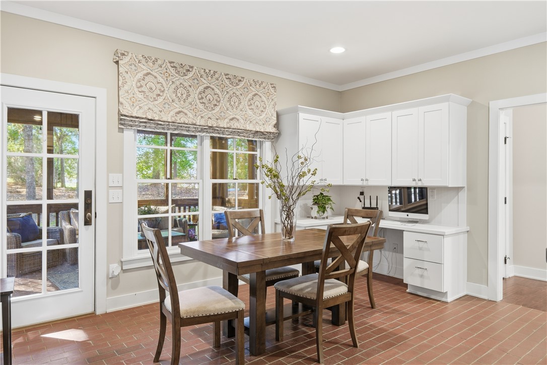 Auburn, Alabama 36830, United States, 4 Bedrooms Bedrooms, ,4 BathroomsBathrooms,Residential,Active,235844