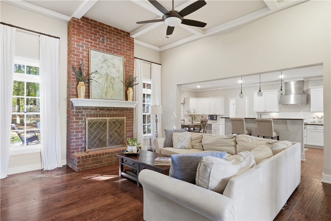 Auburn, Alabama 36830, United States, 4 Bedrooms Bedrooms, ,4 BathroomsBathrooms,Residential,Active,235844