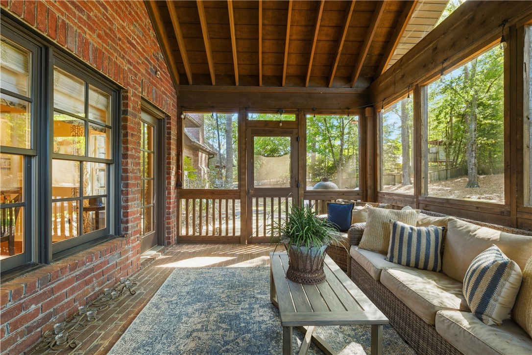 Auburn, Alabama 36830, United States, 4 Bedrooms Bedrooms, ,4 BathroomsBathrooms,Residential,Active,235844