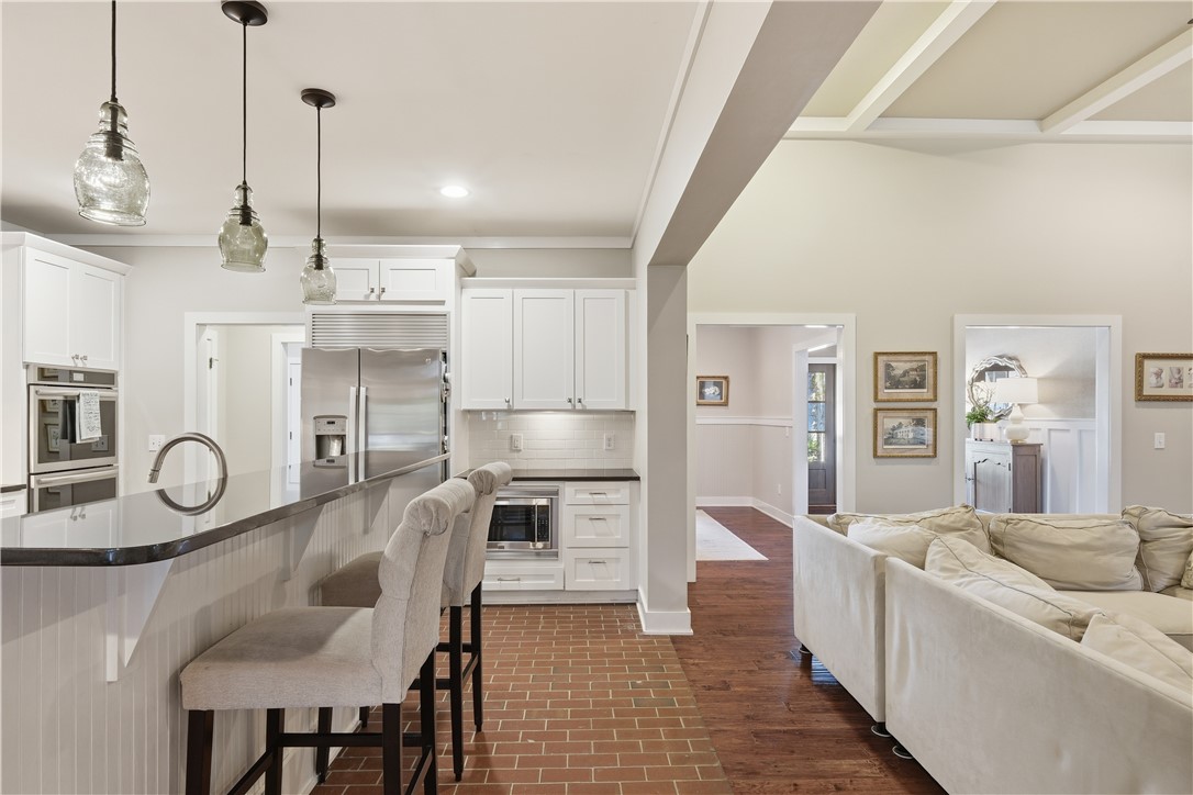 Auburn, Alabama 36830, United States, 4 Bedrooms Bedrooms, ,4 BathroomsBathrooms,Residential,Active,235844