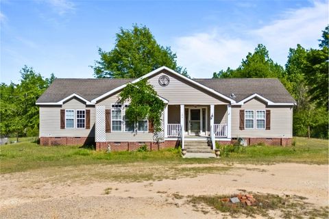 180 LEE ROAD 2065 Opelika AL 36804