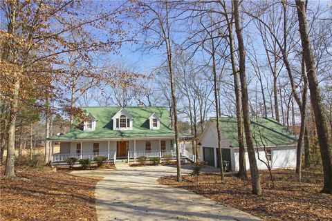 4707 PEBBLE SHORE Drive Opelika AL 36801
