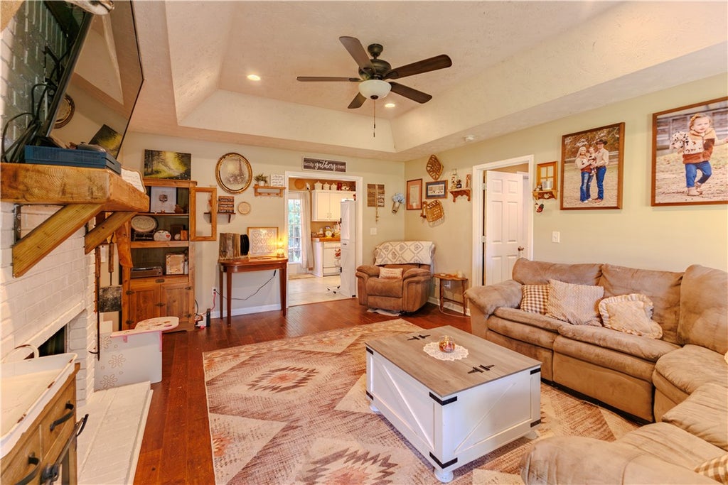 Photo of 1648 LEE ROAD 197, Phenix City, AL 36870 (MLS # 182406)