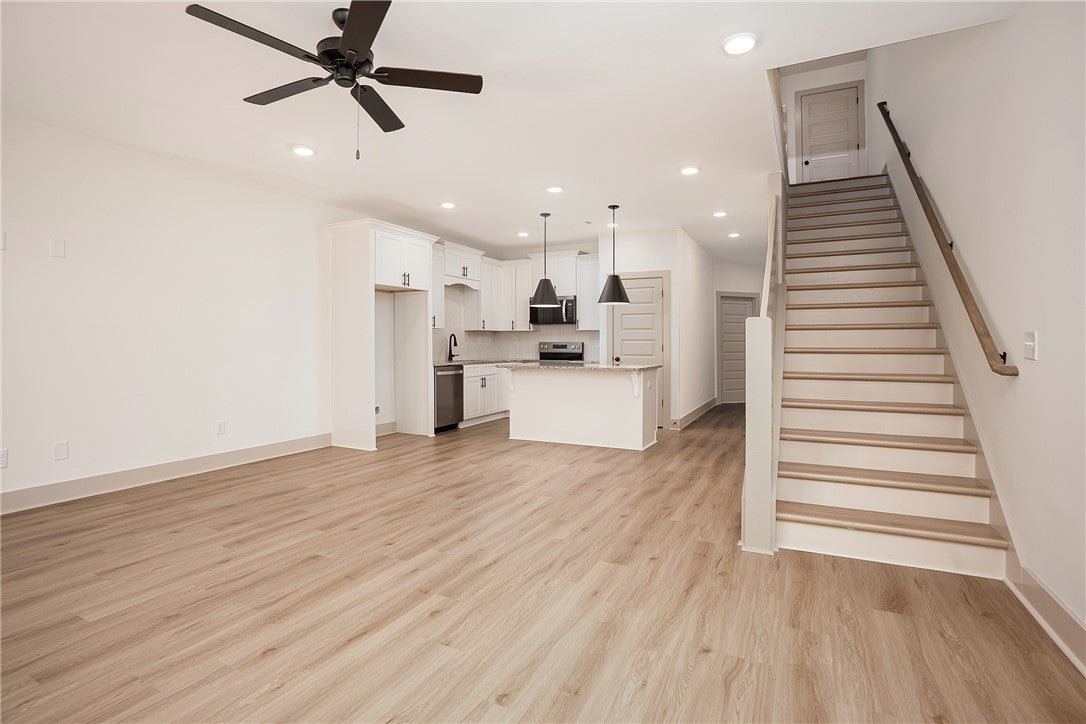3176 BOTTLE Way