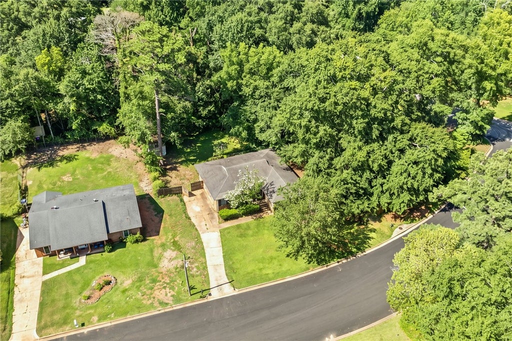 Photo of 1115 DREW Lane, Auburn, AL 36830 (MLS # 181506)